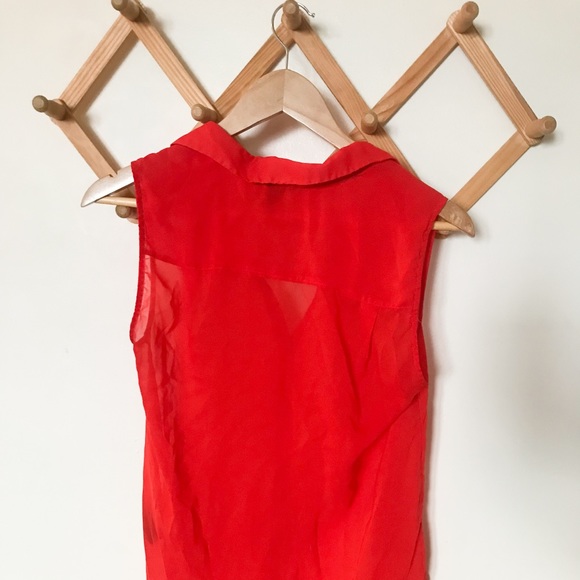 H&M Sheer Sleeveless Blouse - Picture 4 of 5